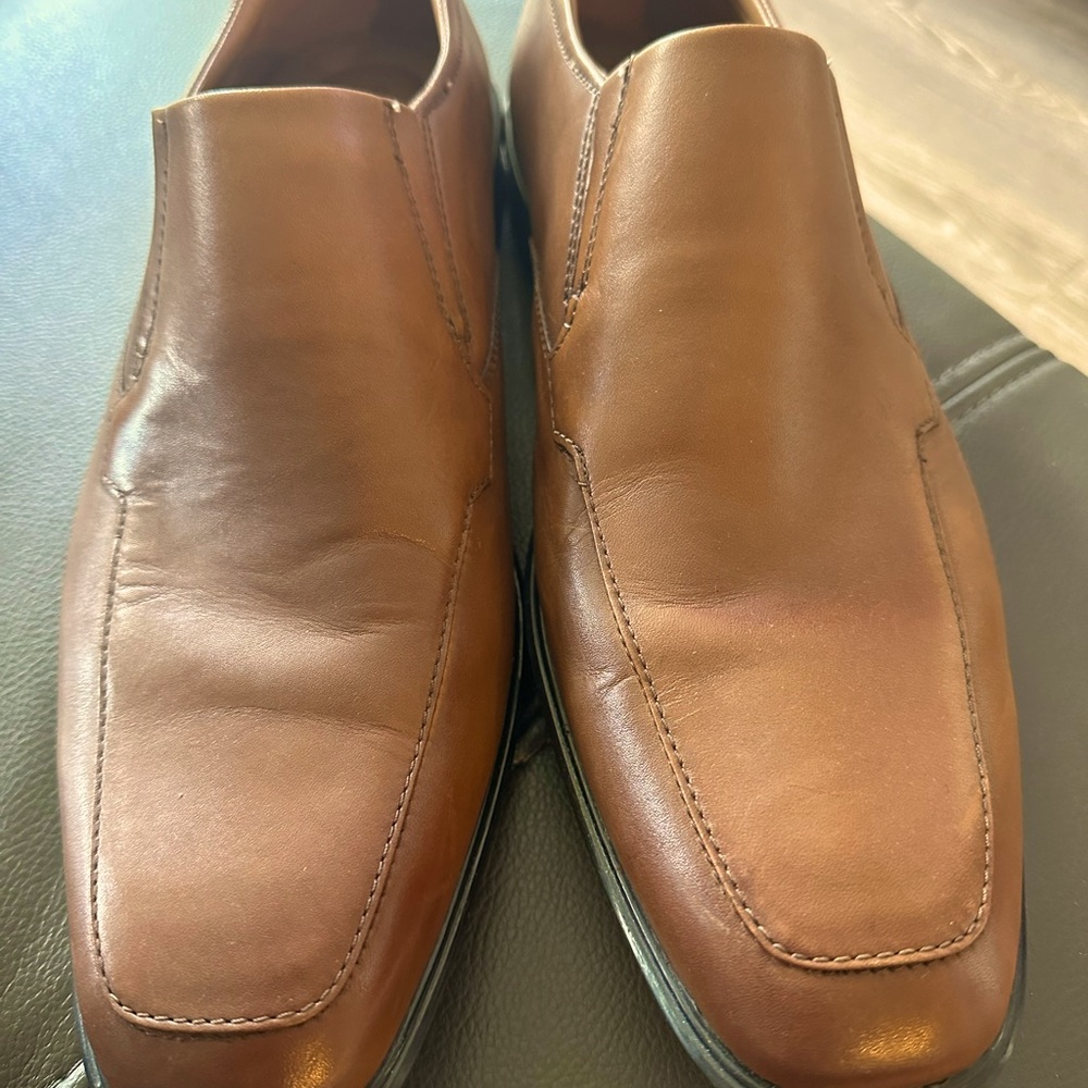 Clarks Loafers for Men - Brown Dress Shoes